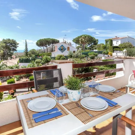 Holiday home Holiday Llevantina